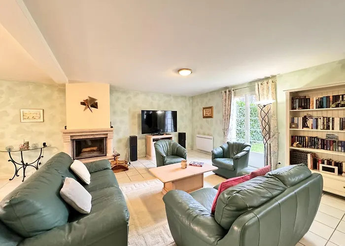 Feriehus Maison Angelo - Piscine - Jardin - 6p *