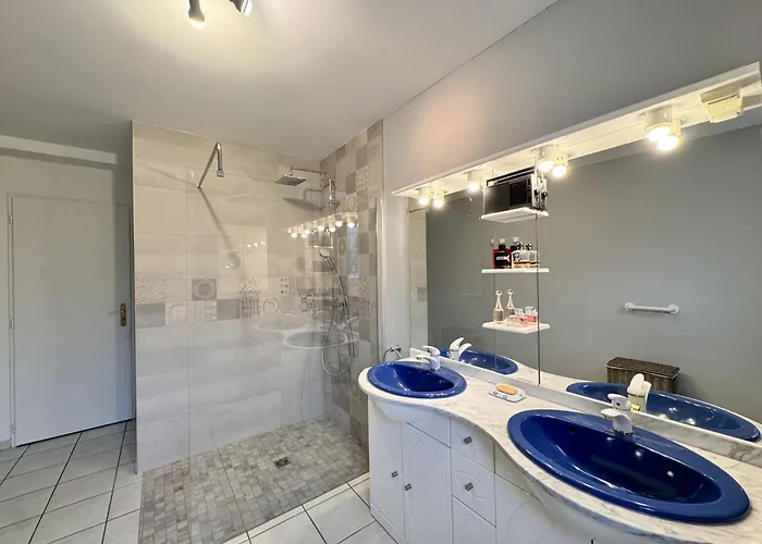 Maison Angelo - Piscine - Jardin - 6p Feriehus